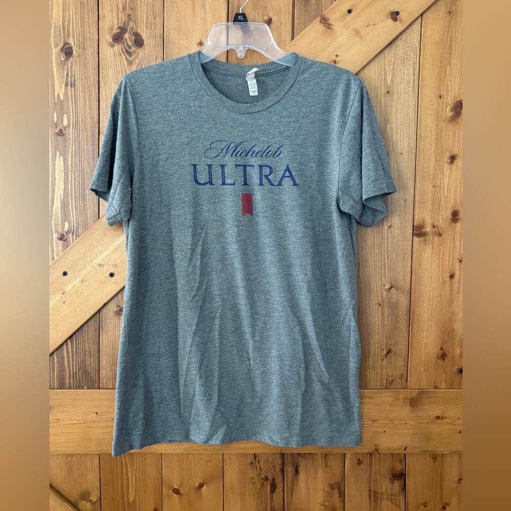 Michelob Ultra Grey Tee | Size Medium